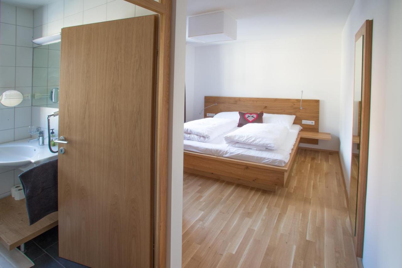 Alpinpark Apartment Matrei มาเทรอี อิน ออสท์ทีโรล ภายนอก รูปภาพ